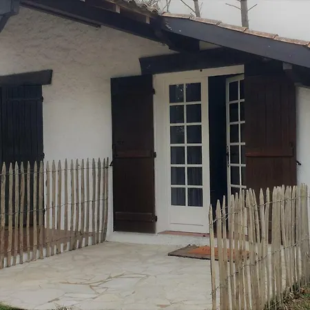 Studio A Petit Piquey Cap Ferret *